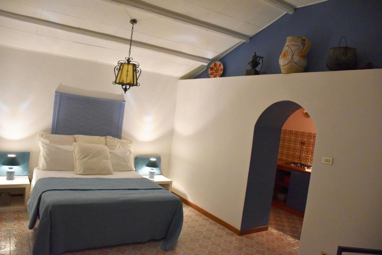 Villa Martius San Pier Niceto Eksteriør billede